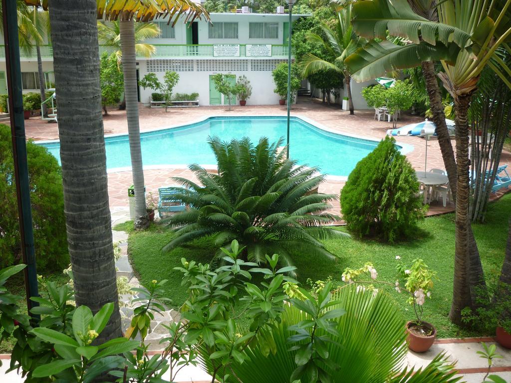 Acapulco Park Hotel Bagian luar foto